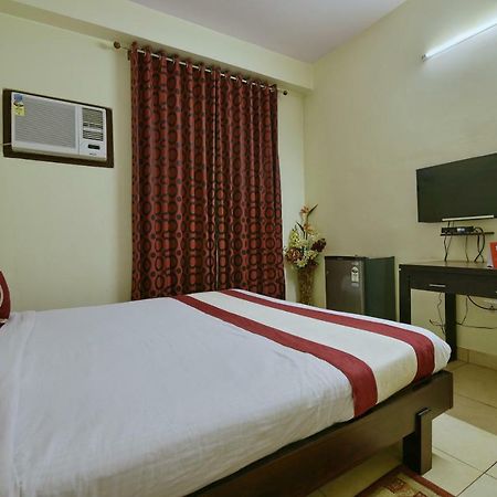 Oyo 4647 Hari Villa Holiday Home Jaipur Bagian luar foto