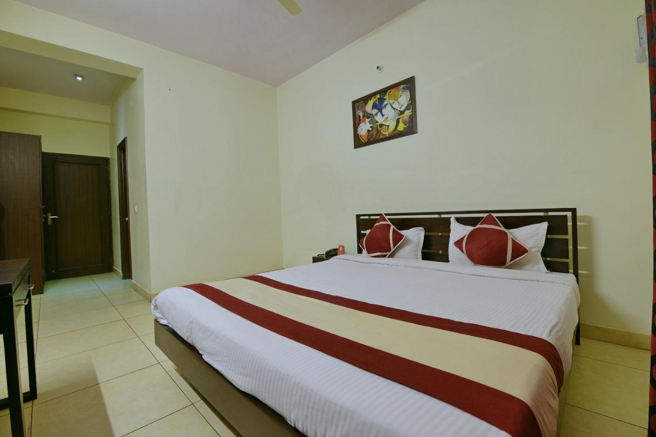 Oyo 4647 Hari Villa Holiday Home Jaipur Bagian luar foto