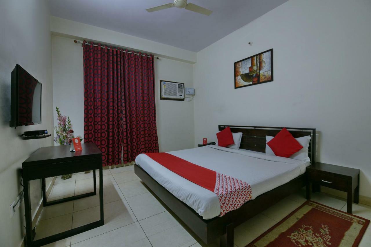 Oyo 4647 Hari Villa Holiday Home Jaipur Bagian luar foto